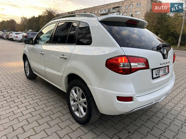 Белый Рено Колеос, объемом двигателя 2 л и пробегом 169 тыс. км за 9700 $, фото 4 на Automoto.ua