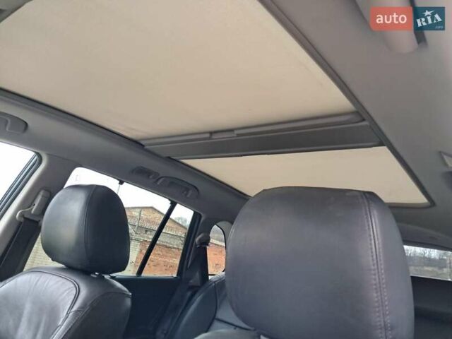 Белый Рено Колеос, объемом двигателя 2 л и пробегом 250 тыс. км за 9300 $, фото 12 на Automoto.ua