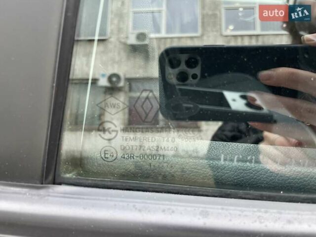 Білий Рено Колеос, об'ємом двигуна 2 л та пробігом 249 тис. км за 10200 $, фото 61 на Automoto.ua