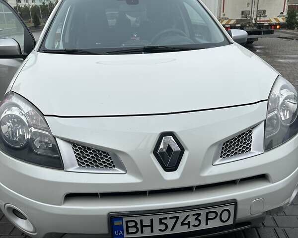 Білий Рено Колеос, об'ємом двигуна 2 л та пробігом 250 тис. км за 9800 $, фото 4 на Automoto.ua