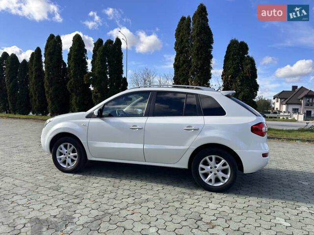 Белый Рено Колеос, объемом двигателя 2 л и пробегом 167 тыс. км за 9700 $, фото 10 на Automoto.ua