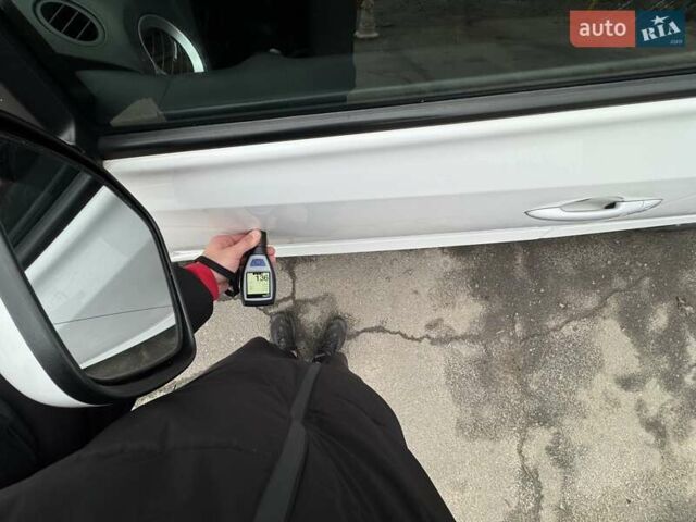 Білий Рено Колеос, об'ємом двигуна 2 л та пробігом 249 тис. км за 10200 $, фото 67 на Automoto.ua