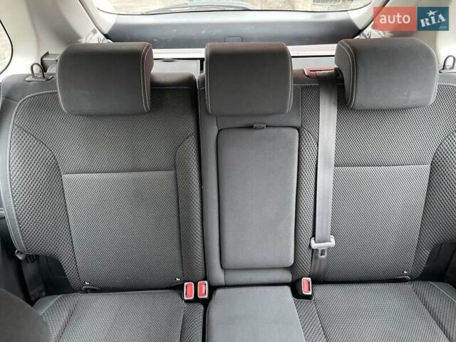 Білий Рено Колеос, об'ємом двигуна 2 л та пробігом 249 тис. км за 10200 $, фото 54 на Automoto.ua