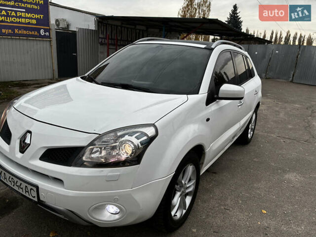 Рено Колеос 2011 в Киеве на Automoto.ua Белый Рено Колеос, объемом двигателя 2 л и пробегом 221 тыс. км за 8200 $, фото 8 на Automoto.ua