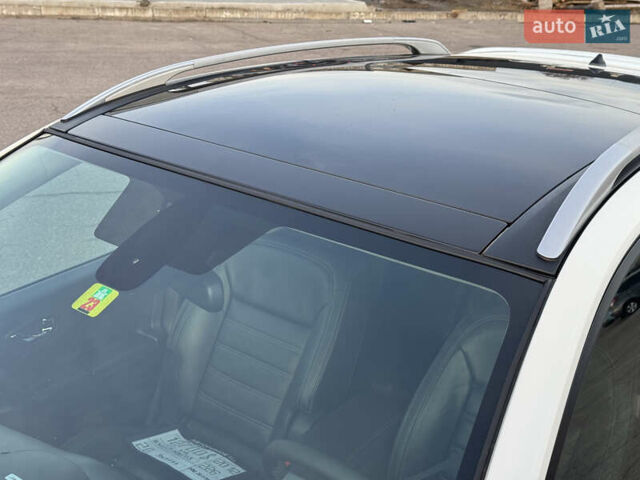 Белый Рено Колеос, объемом двигателя 2 л и пробегом 226 тыс. км за 12500 $, фото 22 на Automoto.ua