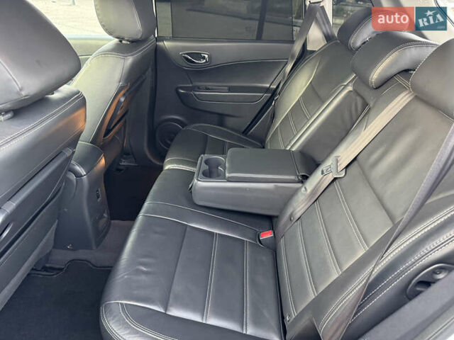 Белый Рено Колеос, объемом двигателя 2 л и пробегом 226 тыс. км за 12500 $, фото 48 на Automoto.ua