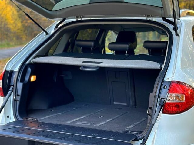 Рено Колеос 2011 в Ильинцах на Automoto.ua Белый Рено Колеос, объемом двигателя 2 л и пробегом 231 тыс. км за 10600 $, фото 6 на Automoto.ua