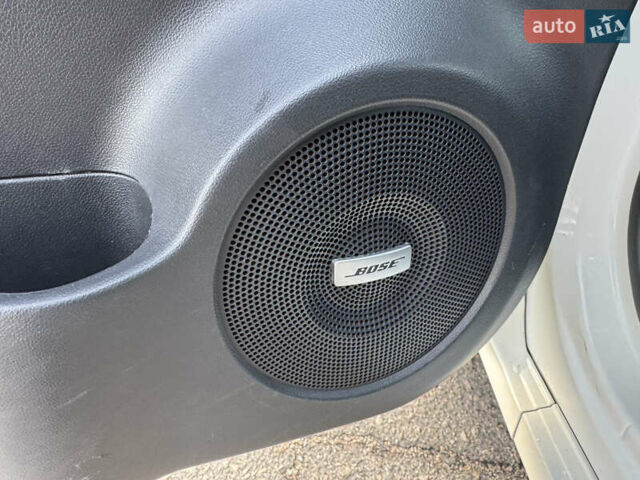 Белый Рено Колеос, объемом двигателя 2 л и пробегом 226 тыс. км за 12500 $, фото 45 на Automoto.ua