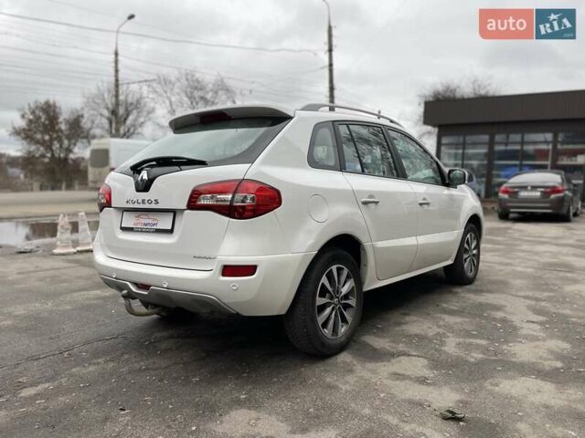 Білий Рено Колеос, об'ємом двигуна 2 л та пробігом 249 тис. км за 10200 $, фото 2 на Automoto.ua