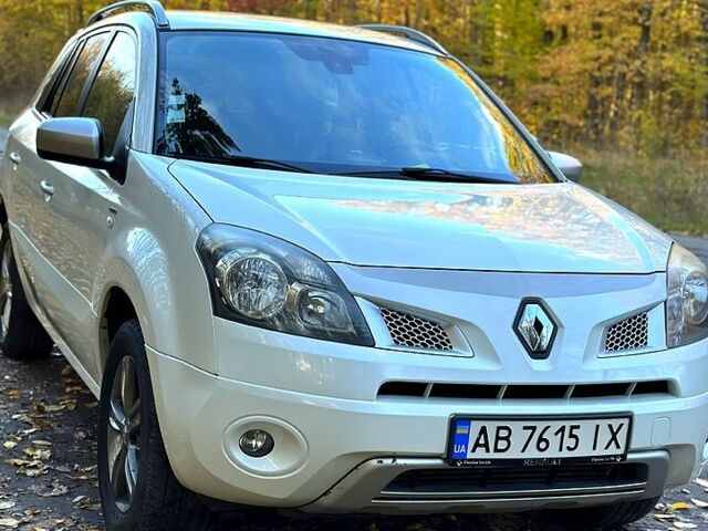 Рено Колеос 2011 в Ильинцах на Automoto.ua Белый Рено Колеос, объемом двигателя 2 л и пробегом 231 тыс. км за 10600 $, фото 2 на Automoto.ua