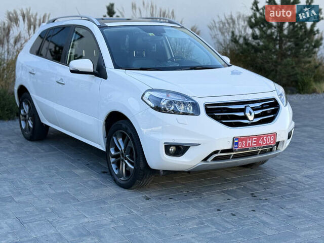 Белый Рено Колеос, объемом двигателя 2 л и пробегом 153 тыс. км за 14500 $, фото 4 на Automoto.ua