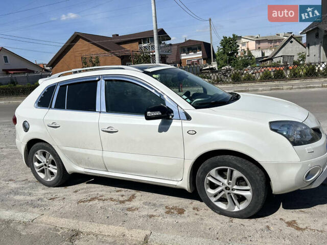 Белый Рено Колеос, объемом двигателя 2 л и пробегом 230 тыс. км за 10250 $, фото 3 на Automoto.ua