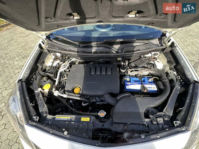 Белый Рено Колеос, объемом двигателя 2 л и пробегом 167 тыс. км за 9700 $, фото 35 на Automoto.ua