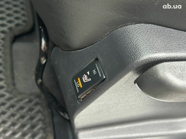 Белый Рено Колеос, объемом двигателя 2 л и пробегом 260 тыс. км за 10290 $, фото 9 на Automoto.ua