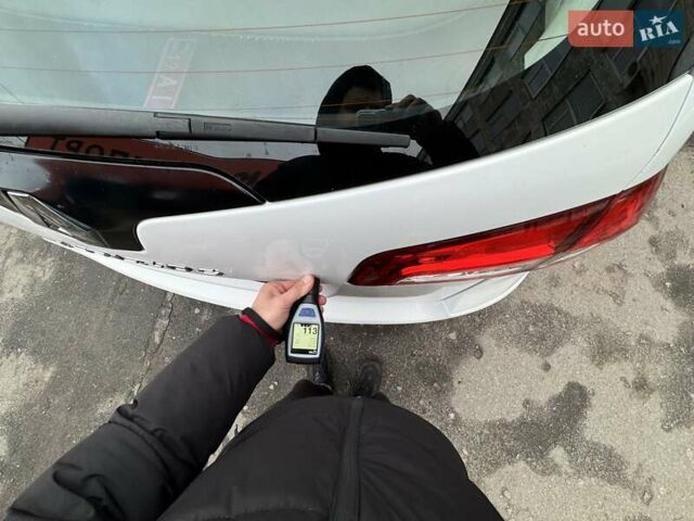 Білий Рено Колеос, об'ємом двигуна 2 л та пробігом 249 тис. км за 10200 $, фото 77 на Automoto.ua