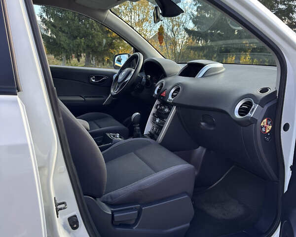 Белый Рено Колеос, объемом двигателя 2 л и пробегом 167 тыс. км за 9700 $, фото 28 на Automoto.ua