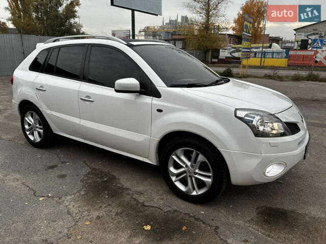 Рено Колеос 2011 в Киеве на Automoto.ua Белый Рено Колеос, объемом двигателя 2 л и пробегом 221 тыс. км за 8200 $, фото 11 на Automoto.ua