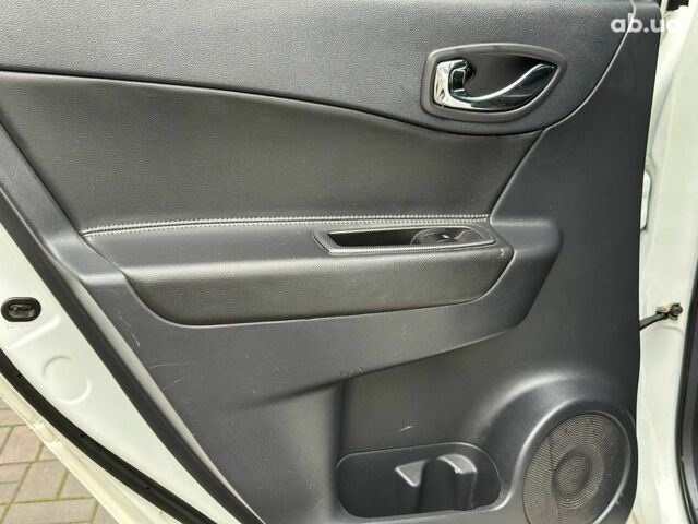 Белый Рено Колеос, объемом двигателя 2 л и пробегом 260 тыс. км за 10290 $, фото 14 на Automoto.ua