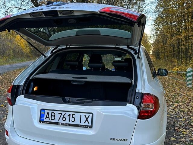 Рено Колеос 2011 в Ильинцах на Automoto.ua Белый Рено Колеос, объемом двигателя 2 л и пробегом 231 тыс. км за 10600 $, фото 5 на Automoto.ua