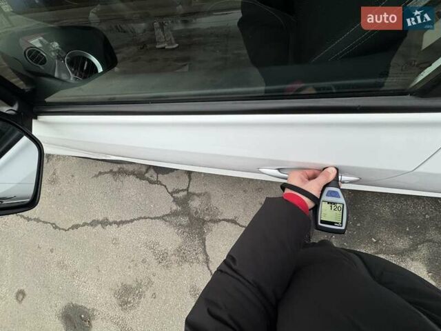 Білий Рено Колеос, об'ємом двигуна 2 л та пробігом 249 тис. км за 10200 $, фото 68 на Automoto.ua