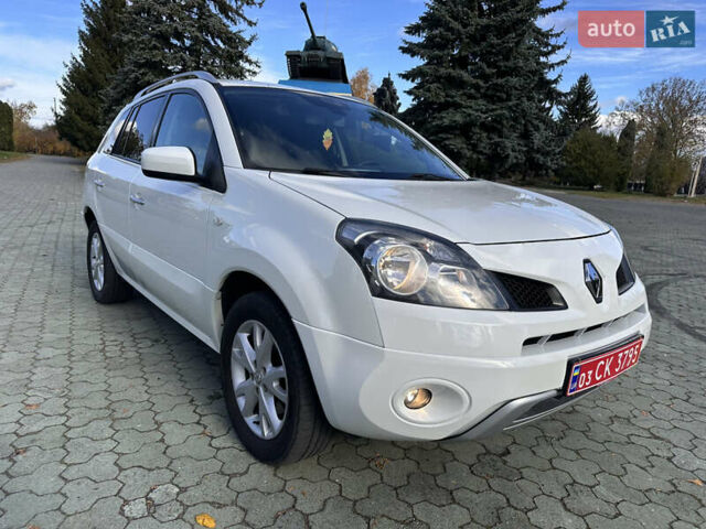Белый Рено Колеос, объемом двигателя 2 л и пробегом 167 тыс. км за 9700 $, фото 3 на Automoto.ua