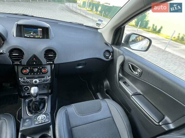 Білий Рено Колеос, об'ємом двигуна 2 л та пробігом 248 тис. км за 11900 $, фото 34 на Automoto.ua