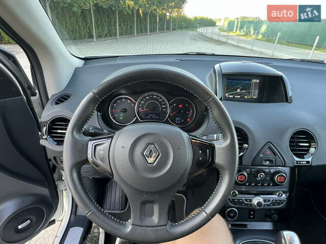 Білий Рено Колеос, об'ємом двигуна 2 л та пробігом 248 тис. км за 11900 $, фото 41 на Automoto.ua
