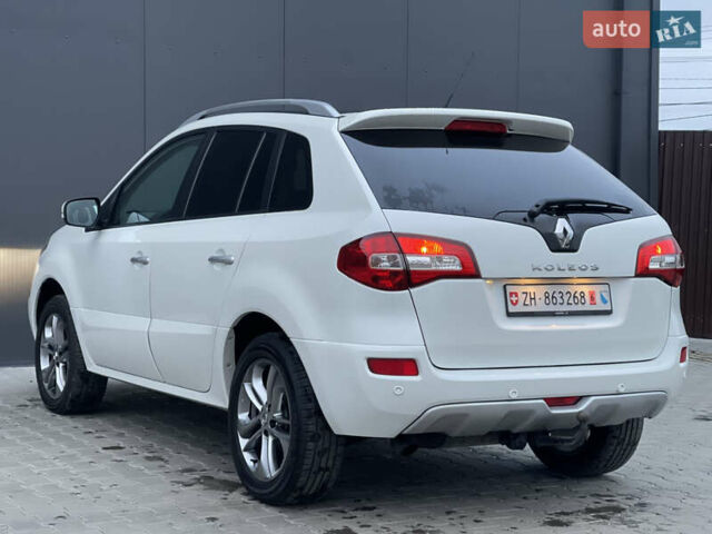 Белый Рено Колеос, объемом двигателя 2 л и пробегом 131 тыс. км за 13800 $, фото 9 на Automoto.ua