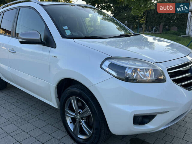 Білий Рено Колеос, об'ємом двигуна 2 л та пробігом 248 тис. км за 11900 $, фото 28 на Automoto.ua