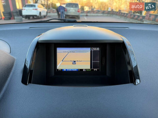 Білий Рено Колеос, об'ємом двигуна 2 л та пробігом 180 тис. км за 12300 $, фото 72 на Automoto.ua