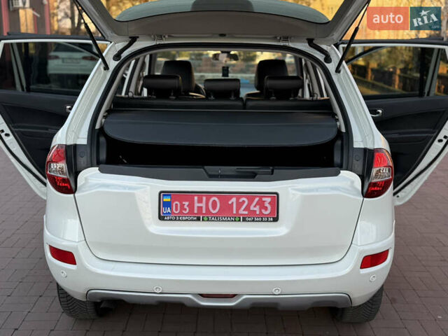 Білий Рено Колеос, об'ємом двигуна 2 л та пробігом 180 тис. км за 12300 $, фото 38 на Automoto.ua