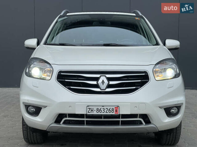 Белый Рено Колеос, объемом двигателя 2 л и пробегом 131 тыс. км за 13800 $, фото 2 на Automoto.ua