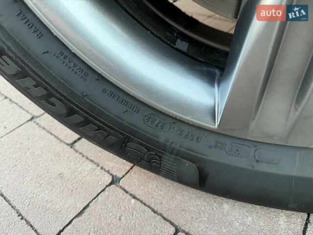 Білий Рено Колеос, об'ємом двигуна 2 л та пробігом 180 тис. км за 12300 $, фото 58 на Automoto.ua