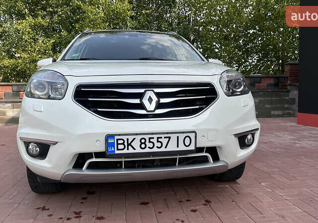 Білий Рено Колеос, об'ємом двигуна 2.49 л та пробігом 142 тис. км за 11299 $, фото 26 на Automoto.ua