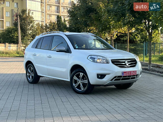 Білий Рено Колеос, об'ємом двигуна 2 л та пробігом 248 тис. км за 11900 $, фото 6 на Automoto.ua