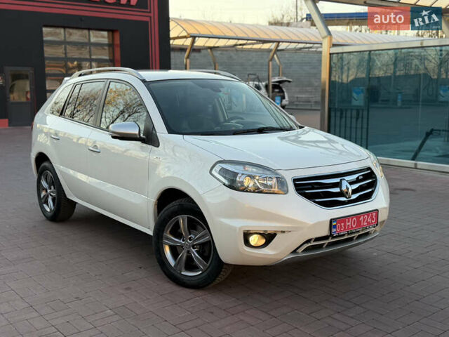 Білий Рено Колеос, об'ємом двигуна 2 л та пробігом 180 тис. км за 12300 $, фото 47 на Automoto.ua