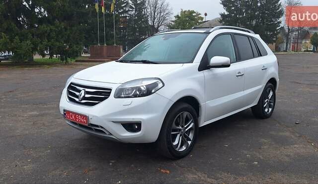 Белый Рено Колеос, объемом двигателя 2 л и пробегом 182 тыс. км за 13300 $, фото 7 на Automoto.ua