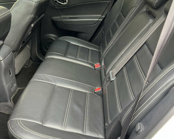 Белый Рено Колеос, объемом двигателя 2 л и пробегом 268 тыс. км за 6606 $, фото 7 на Automoto.ua