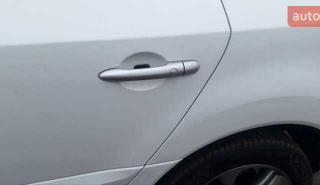 Белый Рено Колеос, объемом двигателя 2 л и пробегом 182 тыс. км за 13300 $, фото 24 на Automoto.ua