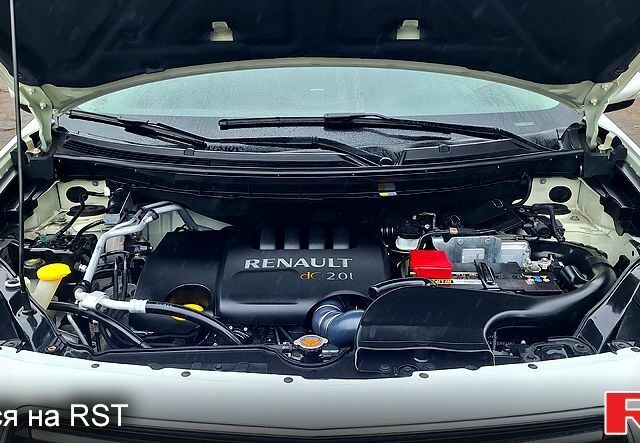 Белый Рено Колеос, объемом двигателя 2 л и пробегом 182 тыс. км за 13300 $, фото 13 на Automoto.ua