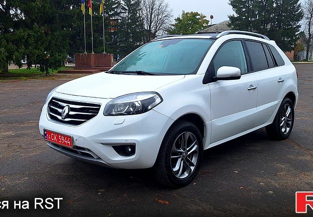 Белый Рено Колеос, объемом двигателя 2 л и пробегом 182 тыс. км за 13300 $, фото 2 на Automoto.ua