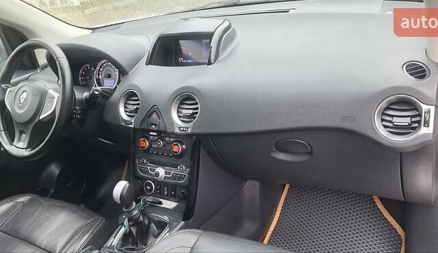 Белый Рено Колеос, объемом двигателя 2 л и пробегом 182 тыс. км за 13300 $, фото 67 на Automoto.ua