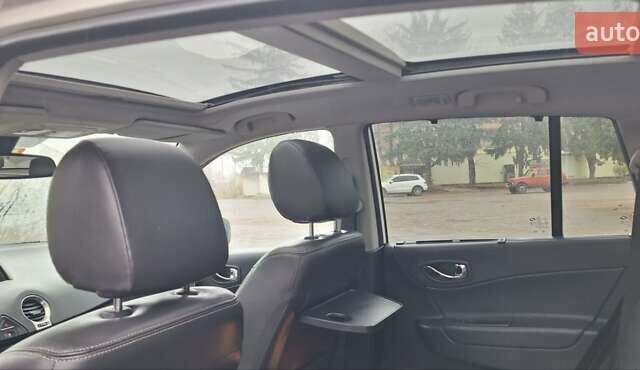 Белый Рено Колеос, объемом двигателя 2 л и пробегом 182 тыс. км за 13300 $, фото 63 на Automoto.ua