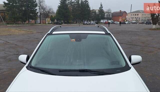 Белый Рено Колеос, объемом двигателя 2 л и пробегом 182 тыс. км за 13300 $, фото 37 на Automoto.ua