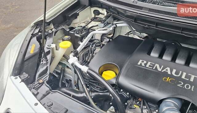 Белый Рено Колеос, объемом двигателя 2 л и пробегом 182 тыс. км за 13300 $, фото 29 на Automoto.ua
