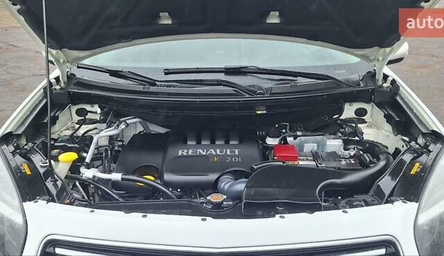 Белый Рено Колеос, объемом двигателя 2 л и пробегом 182 тыс. км за 13300 $, фото 26 на Automoto.ua