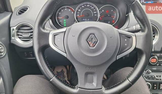 Белый Рено Колеос, объемом двигателя 2 л и пробегом 182 тыс. км за 13300 $, фото 110 на Automoto.ua