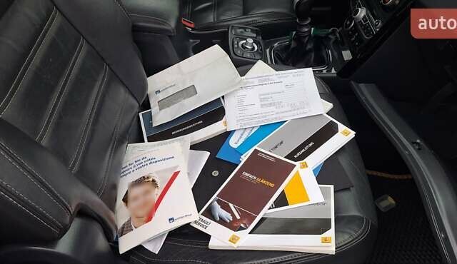 Белый Рено Колеос, объемом двигателя 2 л и пробегом 182 тыс. км за 13300 $, фото 129 на Automoto.ua