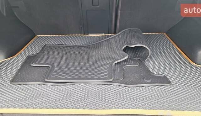 Белый Рено Колеос, объемом двигателя 2 л и пробегом 182 тыс. км за 13300 $, фото 19 на Automoto.ua