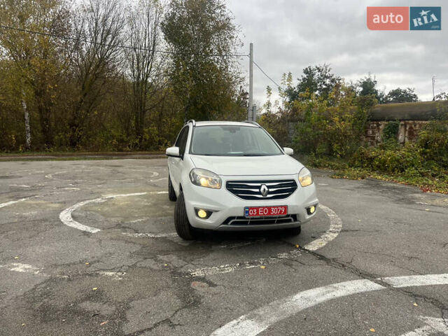 Рено Колеос 2013 в Конотопе на Automoto.ua Белый Рено Колеос, объемом двигателя 2 л и пробегом 254 тыс. км за 11700 $, фото 7 на Automoto.ua
